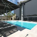 Cabecinho Hotel 3*